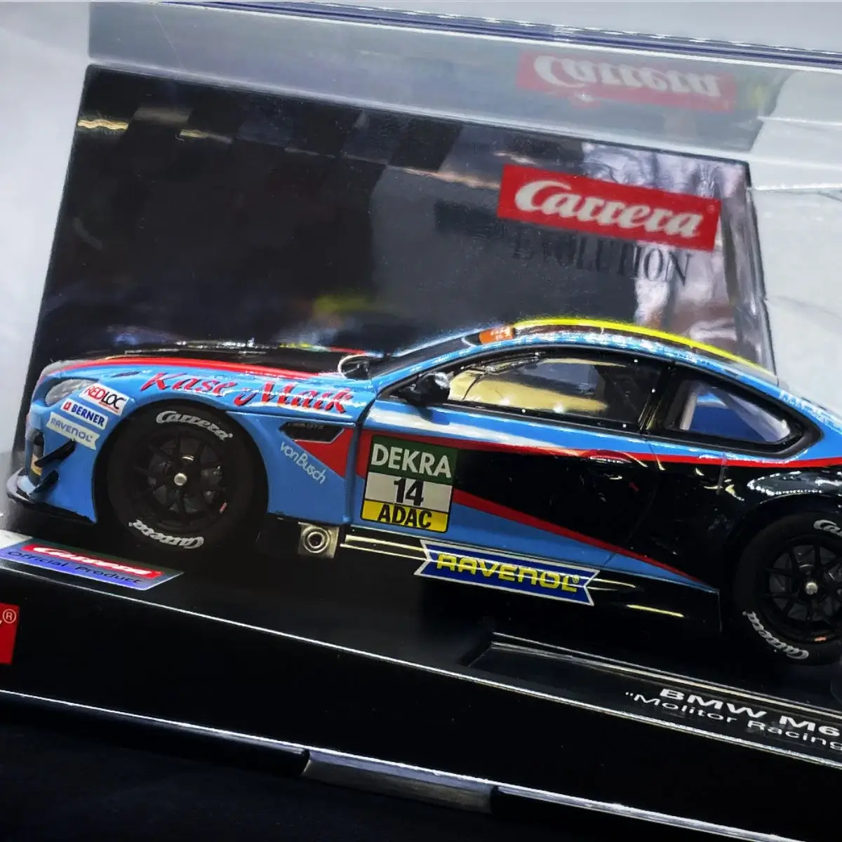 Carrera BMW M6 GT3 No.14 Molitor Racing