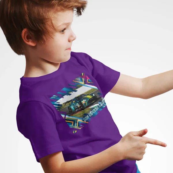 Aston Martin Vantage GT3 Evo - Team Comtoyou Racing #7 - Kids T-Shirt - Image 3