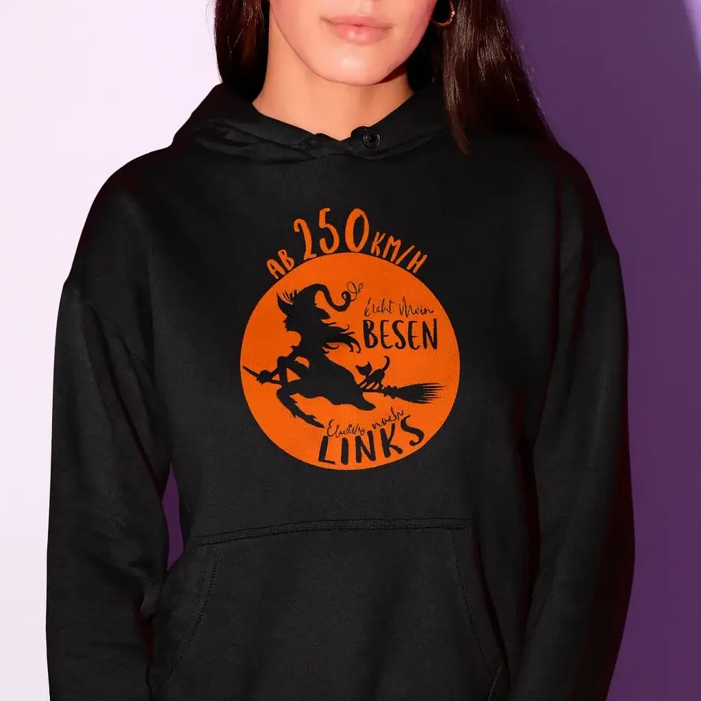 Halloween Damen Hoodie „Ab 250 km/h zieht mein Besen leicht nach links“ 3 Halloween Damen Hoodie „Ab 250 km/h zieht mein Besen leicht nach links“ – Bild 3