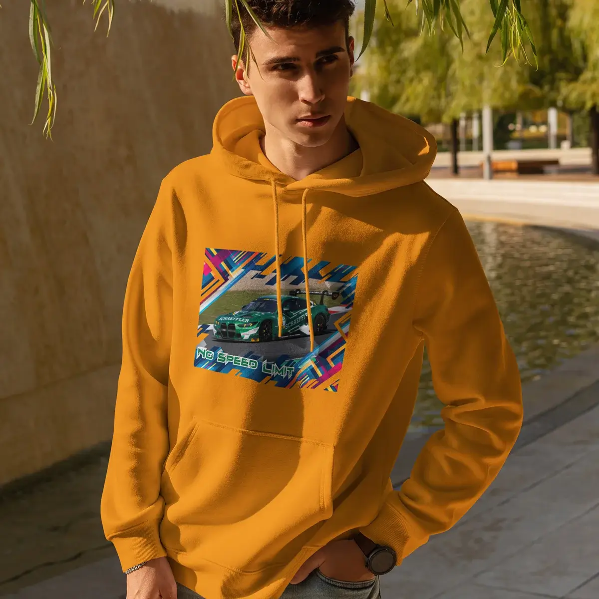 Sensationell | BMW M4 GT3 Hoodie #11 | Motorsport Powerwear 4 Sensationell | BMW M4 GT3 Hoodie #11 | Motorsport Powerwear – Bild 4