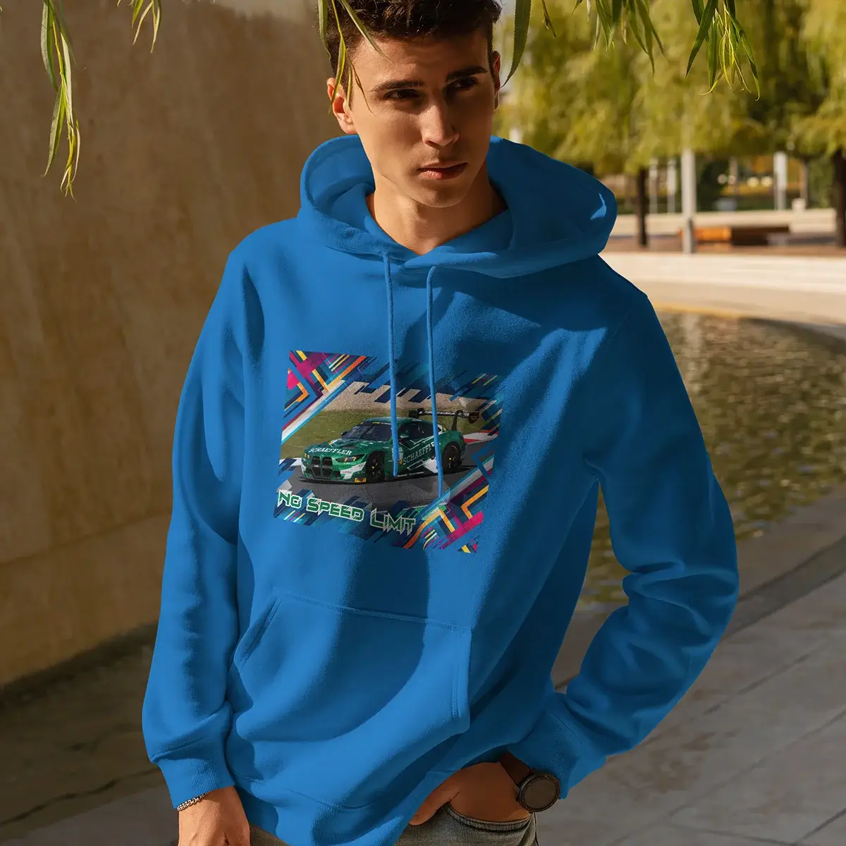 Sensationell | BMW M4 GT3 Hoodie #11 | Motorsport Powerwear 6 Sensationell | BMW M4 GT3 Hoodie #11 | Motorsport Powerwear – Bild 6